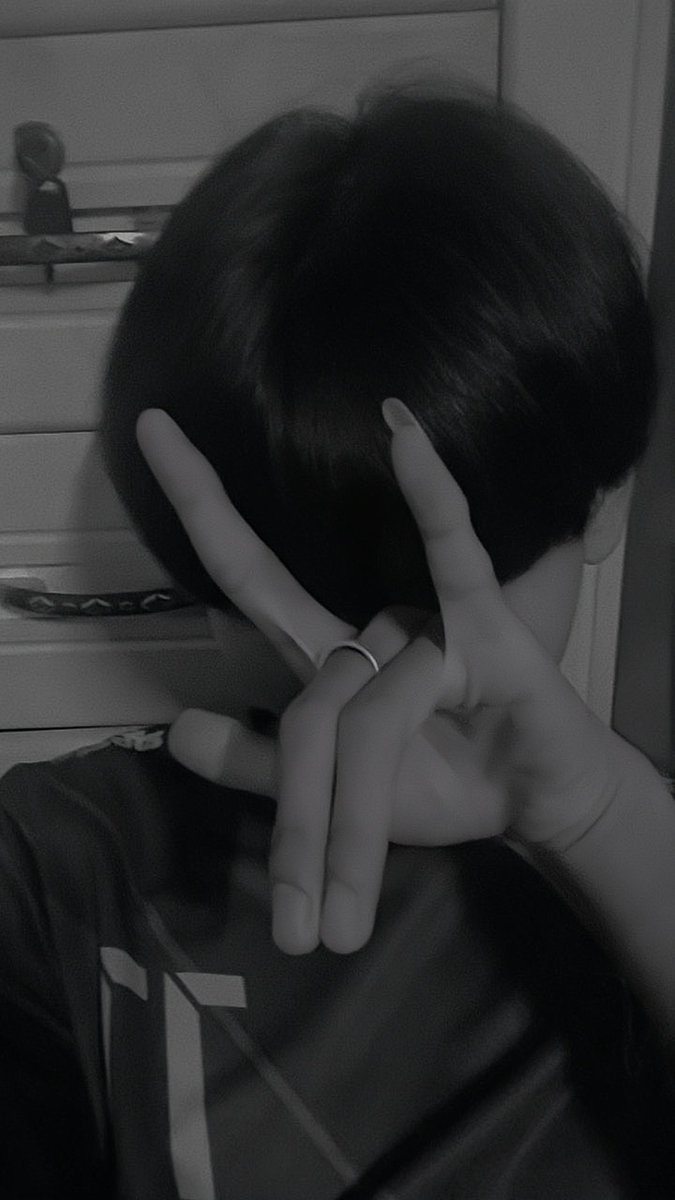 jilon2005's tweet photo. เงี่ยนมากครับ ขอเย็ดหน่อย. https://t.co/SrYpDaqPpp
