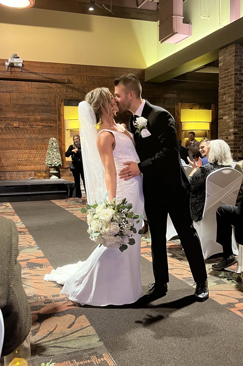 𝙏𝙝𝙚 𝙎𝙥𝙤𝙣𝙨𝙚𝙡𝙡𝙚𝙧𝙨 ~ 12/2/2022🤍