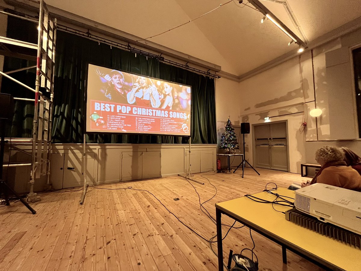 I’m at the Filmhouse <a href="/SaveFilmhouse/">Save The Filmhouse</a> fundraiser screening of “Gremlins” - well done to the team for organising such a great event!