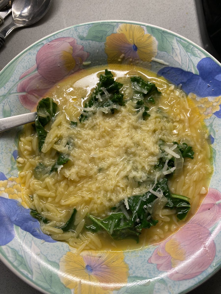tonithecoolest's tweet photo. My soup feast dreams came true :-) https://t.co/bdCs8qiOFK