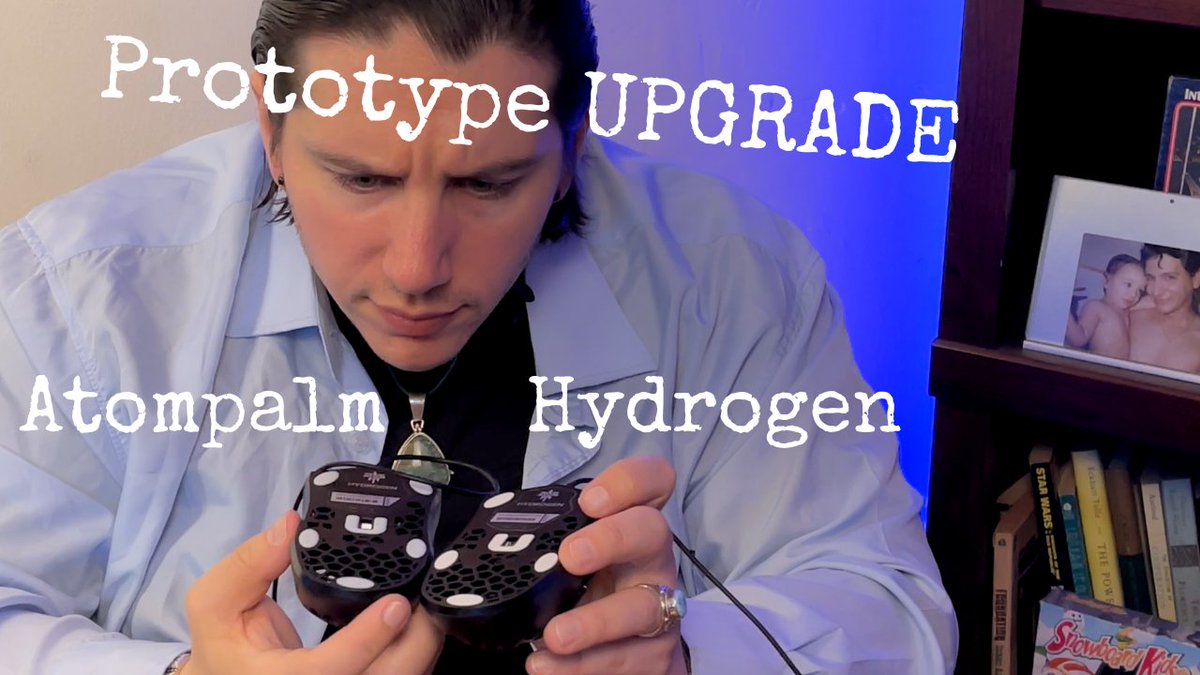 Is the new prototype upgraded Hydrogen even more Zorz? @AtompalmInc  #atompalm #8khzmouse #Zorz #Zorzgaming #8khertzmouse #gamingmouse #counterstrike #valorant #apexlegends #eSports  #fastestclicks #seriousgaming #overwatch2 #gameofdeath #fistoffury #pc
youtube.com/watch?v=wGqmY5…