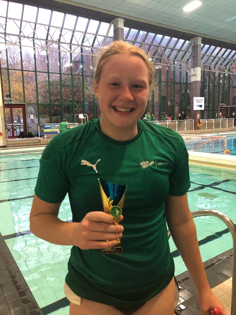 irlwaterpolo's tweet photo. 🇮🇪🤽‍♀️Well Done to our Junior Girls who have finished 4th at the U14 Inter-Regionals this weekend in Walsall. The girls narrowly lost 11-9 to South West Sharks in the bronze medal match.

Congratulations to Maisie Bowden who received Irelands MVP for the weekend. https://t.co/3GiOu5aWAT