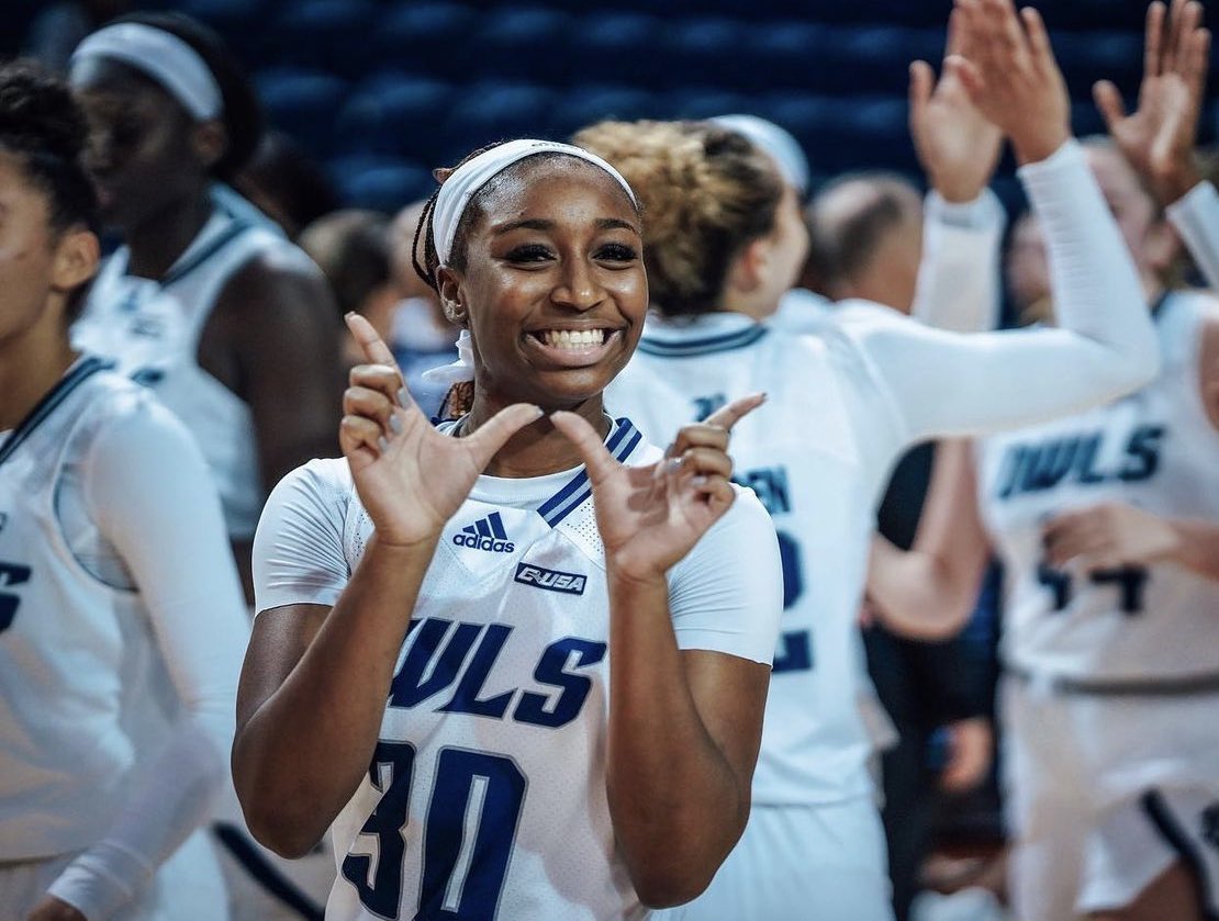 ariivory's tweet photo. Let’s all turn our attention to @RiceWBB who’s currently undefeated. They have back-to-back wins against power 5 schools (Texas A&amp;M &amp; TCU). This start to the season is the first 7-0 start in program history. https://t.co/RSy0dqupI4
