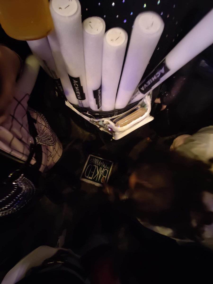 Framingheather1's tweet photo. Highlight of the concert last night:

Finding this pizza on the floor and making a conga line screaming the Krusty Krab pizza delivery song to get to the front of the pit.
@machinegunkelly #machinegunkelly #mgk @97xonair https://t.co/sxNKQzunBd
