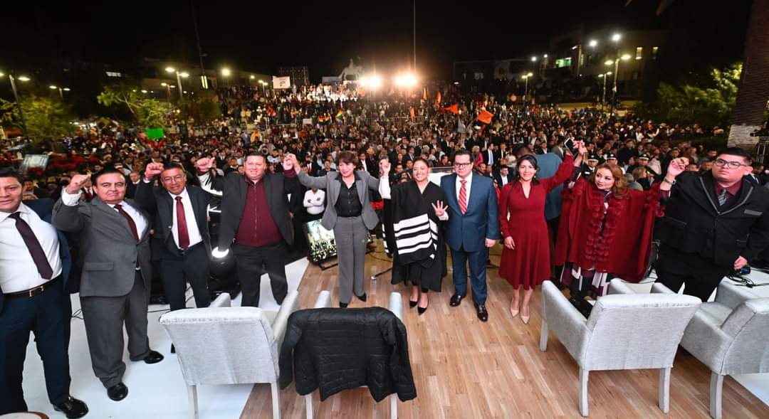 ArmandoNLop's tweet photo. La transformación de #NicolásRomero se ha consolidado gracias a miles de mujeres y hombres libres que confían y apoyan nuestro proyecto a nivel nacional, municipal y también estatal.
#PrimerInformedeContinuidad
#ArmandoLa4T
#ArmandoLaBatallaMaestra https://t.co/SLM8H2YWVm
