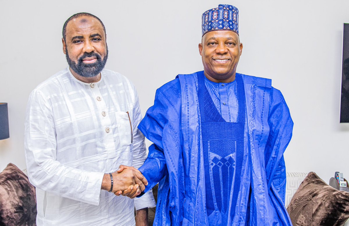 KashimSM's tweet photo. I took time this evening to visit my brother and friend, renowned Gombe politician, and former Managing Director of Kano Electricity Distribution Company (KEDCO), Dr. Jamilu Isyaku Gwamna (Sardaunan Gombe) at his Abuja residence. https://t.co/bGmhTZR9v9