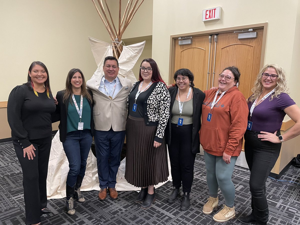 MrGLonechild's tweet photo. It was a fabulous month of November for @FNPower attending the Indigenous Agricultural Summit, Electricity Canada-Powering Partnerships Summit and @opg meeting with Ken Hartwick talking on future of relationship with our members in Canada https://t.co/INVazsj1za