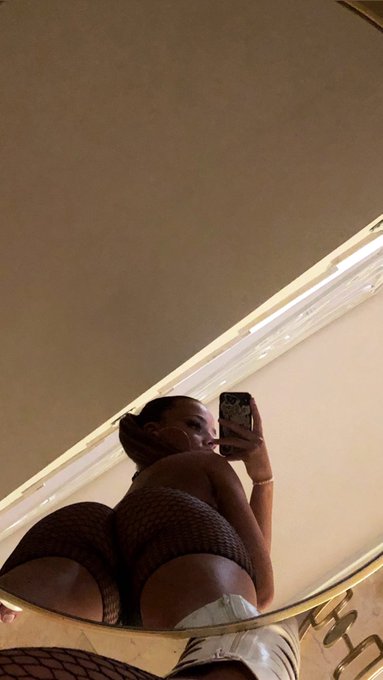 💖DEE💖 - #heartattack #onlyfans #soon #sexy https://t.co/rjSfgRVPFm