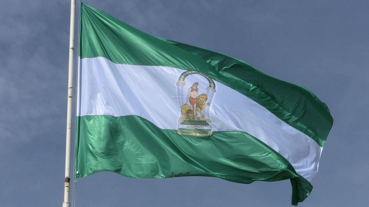 Hoy celebramos el Día de la Bandera de Andalucía, un símbolo que une a todo el escultismo andaluz. #DiadelaBanderaAND