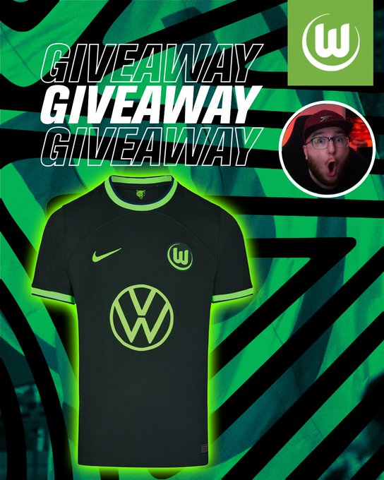 🚨 KIT GIVEAWAY🚨

To celebrate the new Career Mode series I'm giving away a Wolfsburg away kit!

How to Enter: 
1) Follow <a href="/VfLWolfsburg_EN/">VfL Wolfsburg EN/US 🇬🇧 🇺🇸</a> &amp; <a href="/MGH/">Matt</a>
2) Like and Retweet this post! ❤️🔃