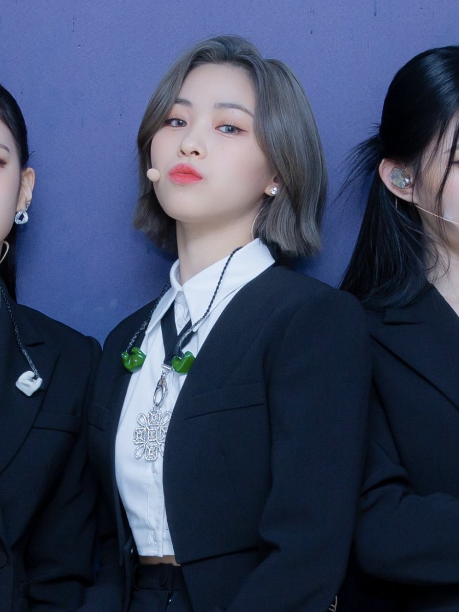 itzy's shin ryujin in a suit is superior
