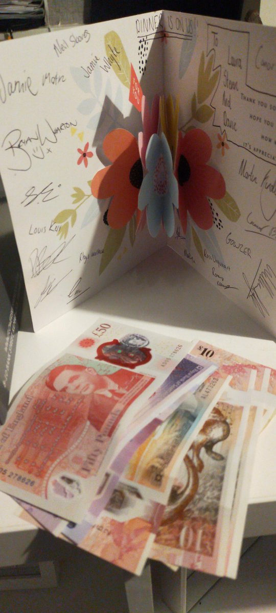 a big massive thank u to Martin findlay and all the Irvine Meadow players for their kind gesture for looking after them all ❤️❤️ I love Irvine meadow, their not jst our players, they become our family 💙🤍 means the world to me, Stephen and my wee dad, defo feeling appreciated❤️