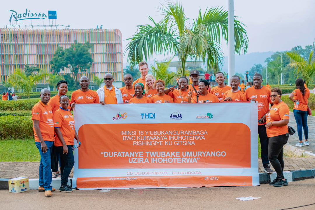Nyac_juru_jesse's tweet photo. As part of the #16daysofactivism , @HDIRwanda with its partners under #GenerationGender joined @RwandaGender and partners in the walk against GBV during the @cityofkigali #carfreeday
#EndGBVRw #16Days #GenerationGRw #16DaysofActivism2022 https://t.co/tY2pvEGhh1