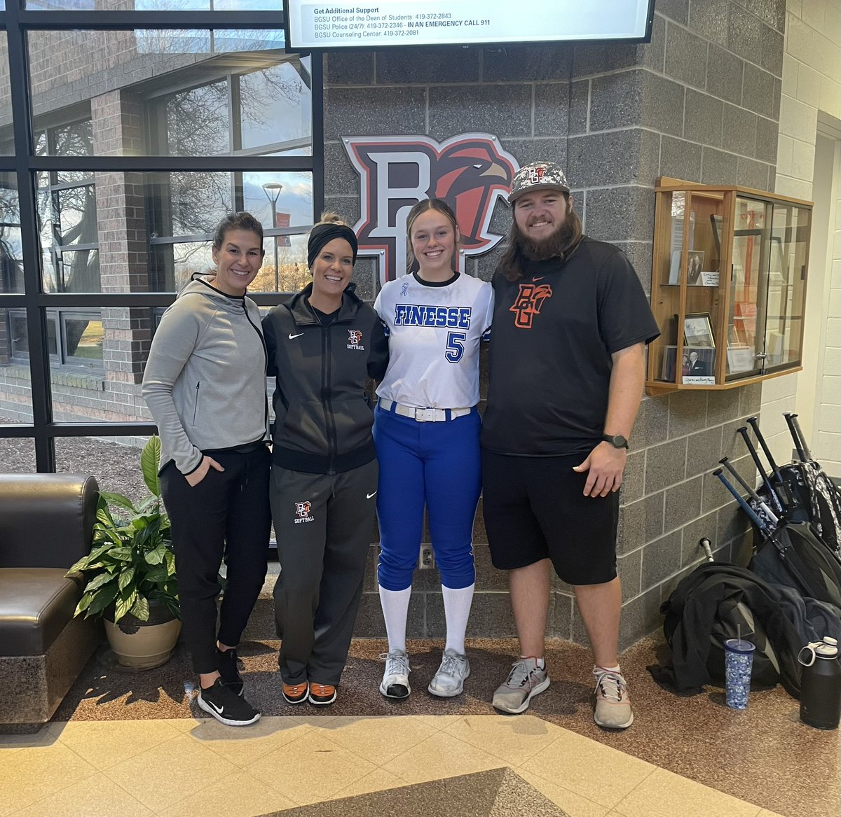 AddisonFisher_5's tweet photo. I had a great time at the @BGSUSoftball camp. Thank you to the coaches and players for working with us and setting up a phenomenal camp. Go Falcons! @CoachFentonBG @FinesseHoverman @CoachErinn @CollegeBDJocks https://t.co/yQuwRkG0Qx