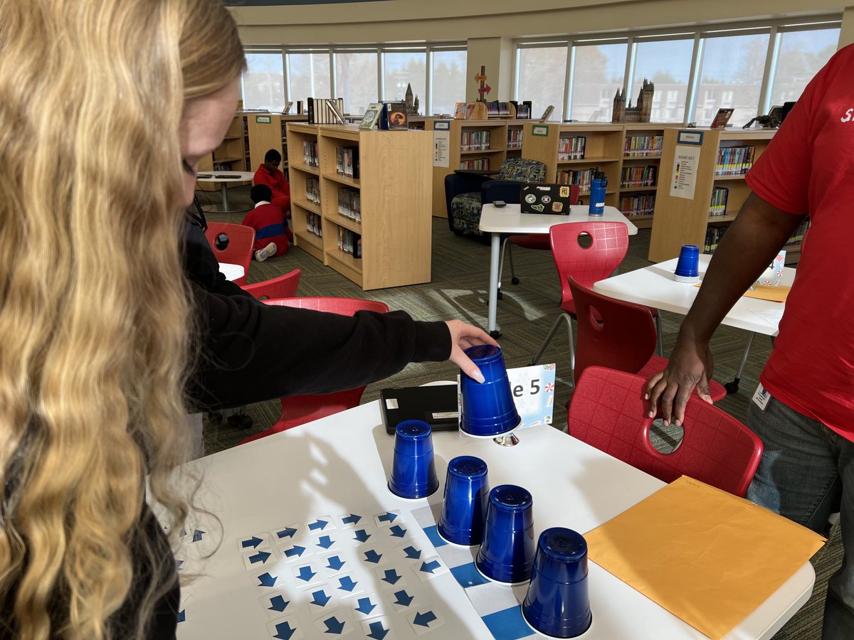 patrice4books's tweet photo. It’s Hour of Code week in Spider Library! @an_hurst and I got the party started a little early with coding activities on Friday. Lots more coming this week @JBMS_WJCC @codeorg @hourofcode #powerintheweb #wearewjcc https://t.co/Lvsc9PJprD