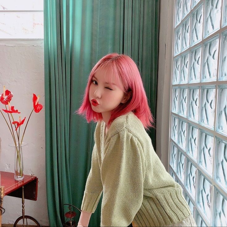 icellll__'s tweet photo. @LpmRoleplayer 
Haii haiii smuaaa, kenalin gw richelle,, akun gw baru netes di twitt, gw mau nyari teman hehhehheh, soalnya di rp tele gw sepiii sekian

#roleplayeraccount 
#roleplayer 
#moots 
Di tunggu gyss💟 https://t.co/qQiOCLOTCT