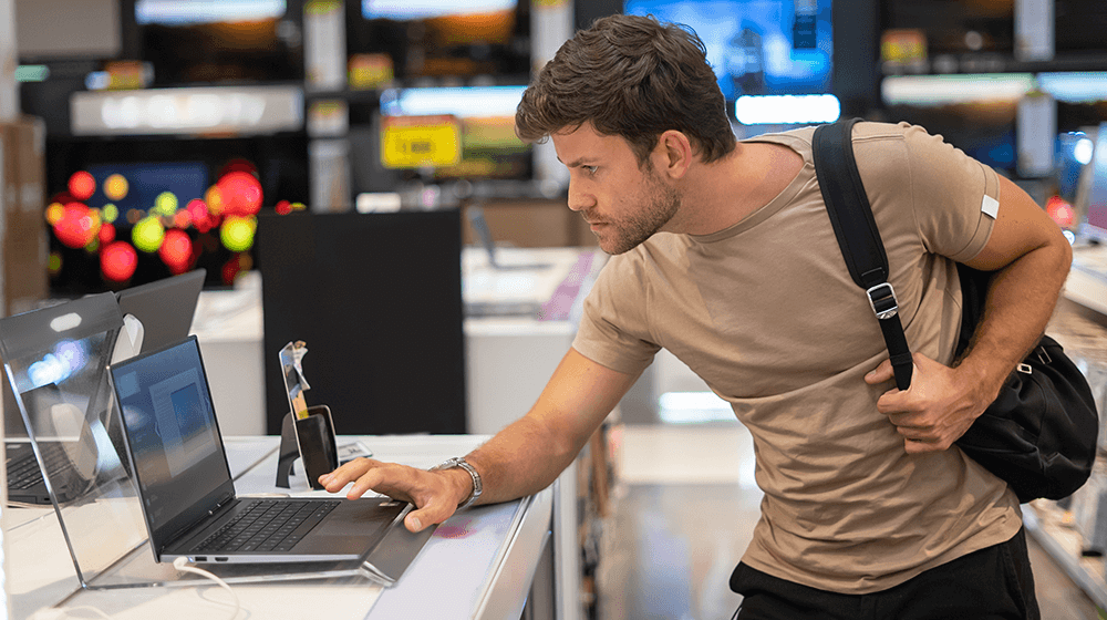 smallbiztrends's tweet photo. Before you start your #eCommerce #business you should be aware of the types of tech you will need. Here are 7 to start. https://t.co/UbWqWHgjgp https://t.co/rGIV3Uxhk4
