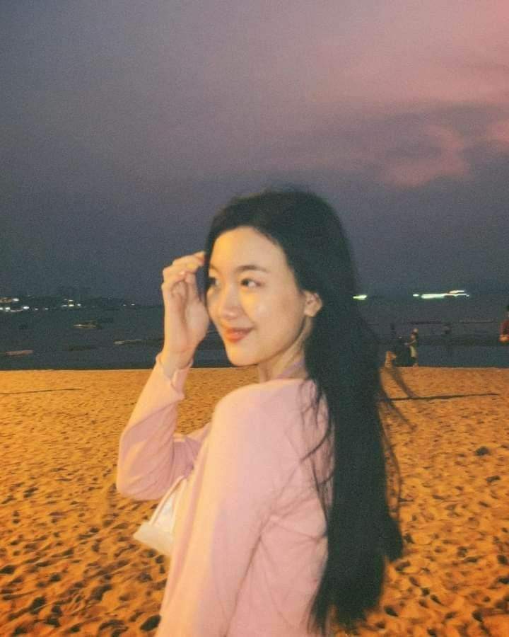 tidenam's tweet photo. ชอบทะเลที่มีเธอ

#Aheye4EVE #Aheyekrn https://t.co/PXfRYEAd30