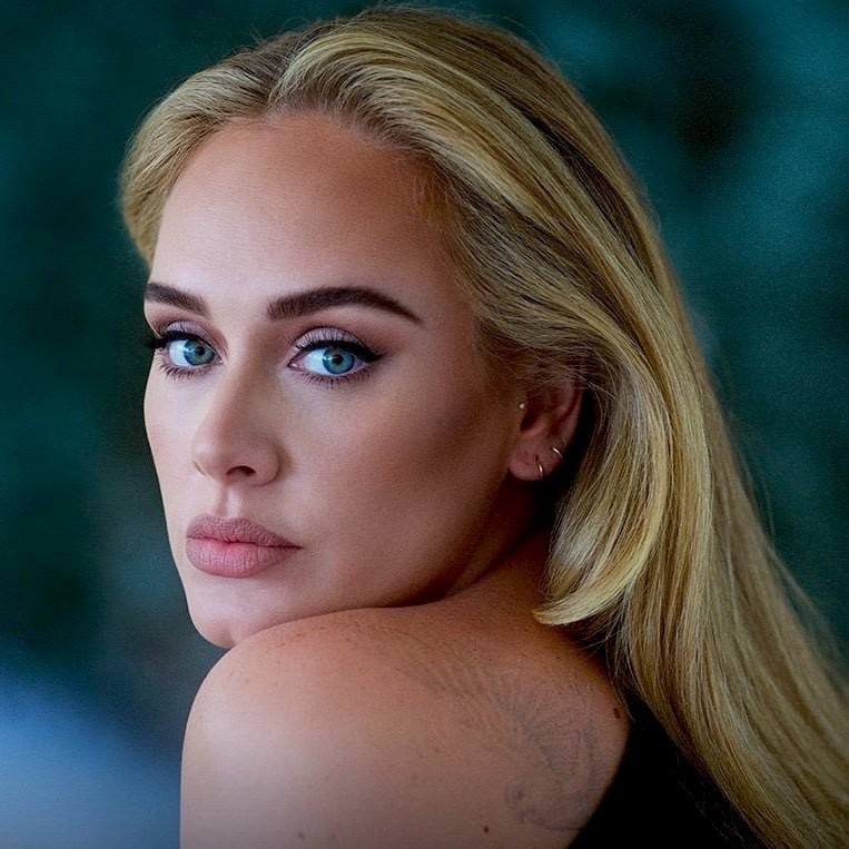 The Swift Society on Twitter "🏆 Midnights' (2.325B) is now the 13th most streamed female solo