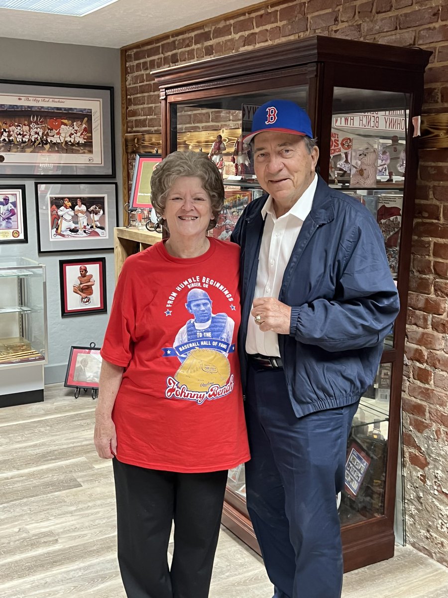 Johnny Bench Museum on Twitter "One of my special friends