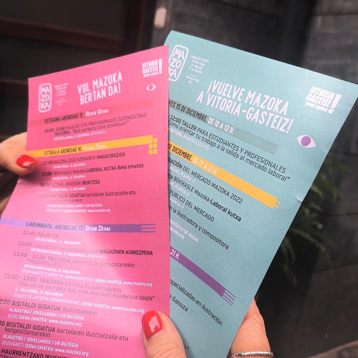 mazokaferia's tweet photo. 💙MAZOKA BERTAN DA!
Apunta en tu agenda. Del 16 al 18 de diciembre celebraremos un fin de semana completo en torno a la música y la ilustración: mercado, conferencias, exposición, talleres para todas las edades y mucho más. 

✏️Echa un vistazo aquí: https://t.co/nggDKMIAD1 https://t.co/XkyGjoaRjn
