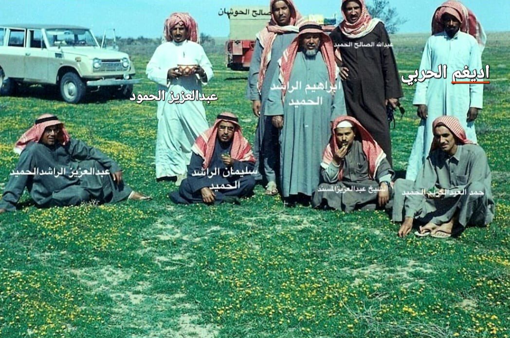 mosahomoud's tweet photo. #اّّّلشتاّّّّء_يحّّّتاجٍّّّّ  #كشتة 
ودعوة صادقة بالرحمة والمغفرة لوالدينا ولجميع من في الصورة 
العم عبدالعزيز الحمود
وجميع أصدقائه . https://t.co/wzsjRNL0oo