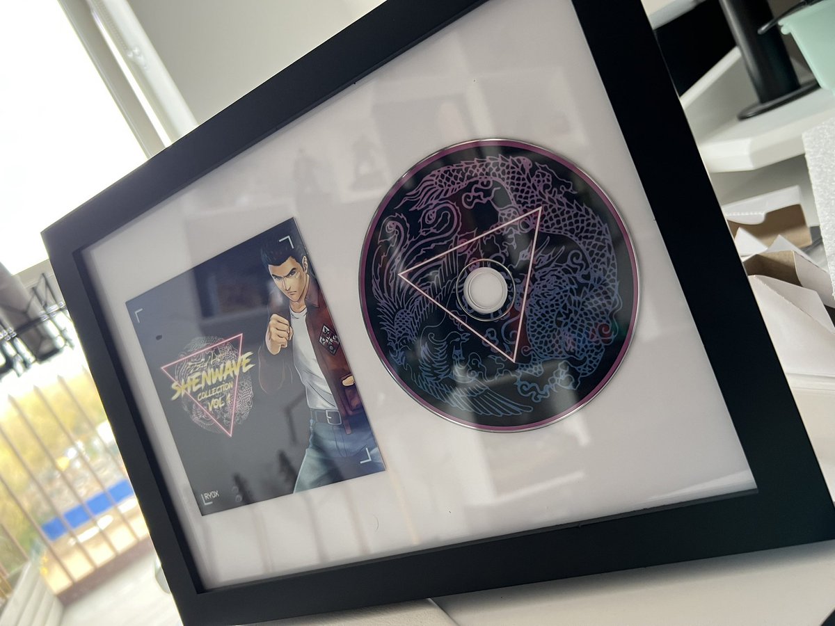 Shenmue_Dojo's tweet photo. Want an early Xmas pressie? 🎁

Thanks to @ryox_synth, we are giving away a framed ShenWave Collection Vol. 1 CD! 💿
(CD originally included with @ShenmueWorld Issue 1)

To enter:
✅ Follow us.
✅ Follow @ryox_synth 
✅ Like &amp; Retweet this post!

Open worldwide. Closes 7th Dec. https://t.co/GlrpUJG1DX