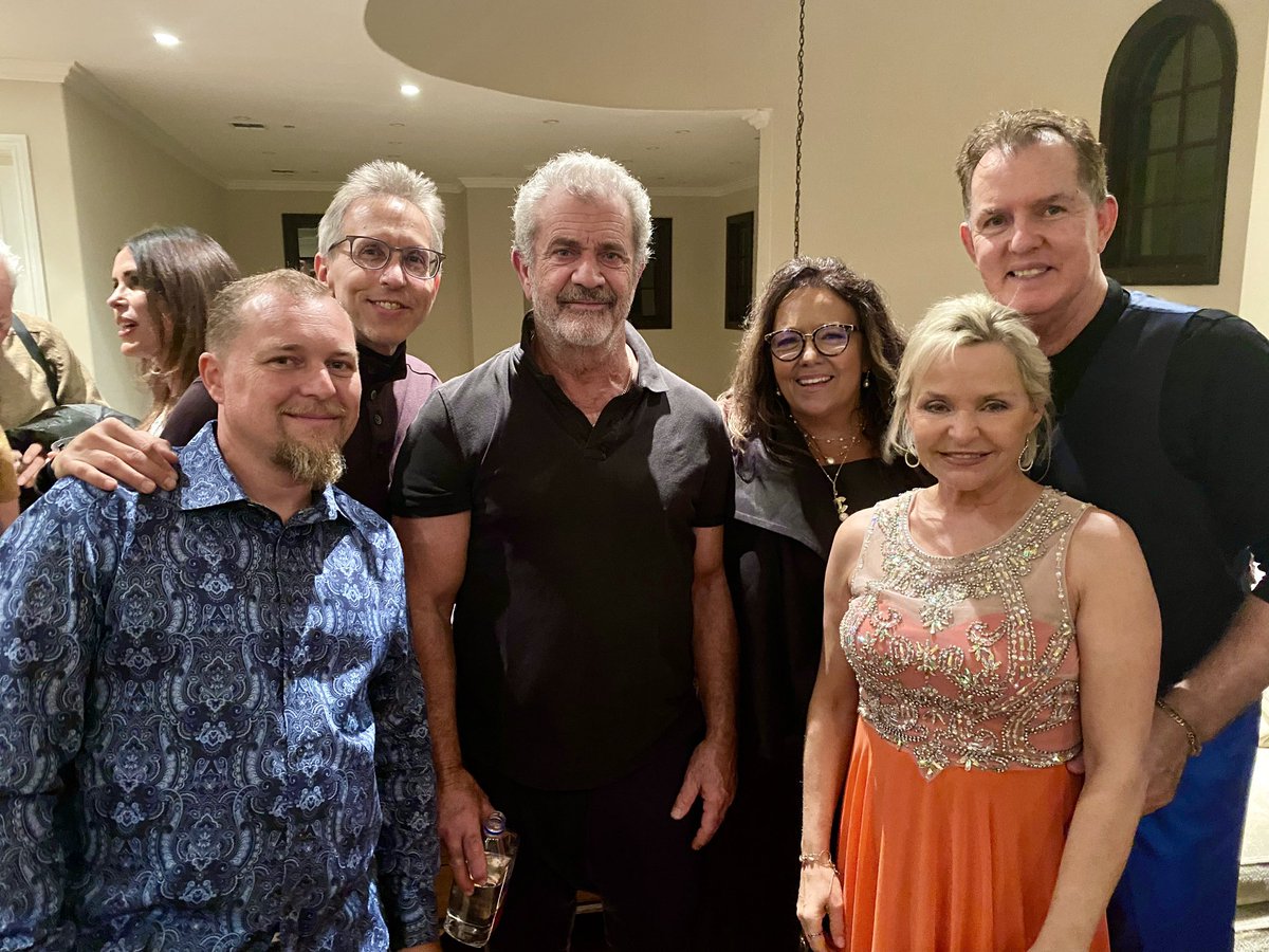 Celebrating Children’s Health Defense with @MelGibsonFilms with Tony O’ Donnell @CatiesOrganics @cardio_miracle @RobertKennedyJr @zenhoneycutt & more. Grateful for good people on a mission from God.