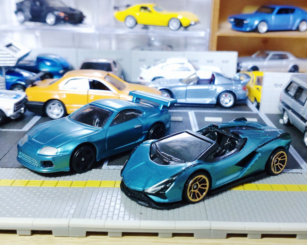 tak_fwyzk's tweet photo. ランボルギーニ シアンのスパイダーが作りたくて…!トミカはなんか硬そうだったので、ホットウィールの単品出るの待ってました!
#tomica #tomicacustom #ホットウィール #hotwheels #hotwheelscustom #トミカ #ホットウィール好きな人と繋がりたい #Lamborghini #sian #lamborghinisian https://t.co/dAJSchxANQ