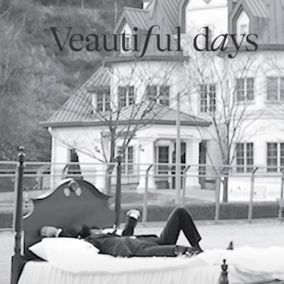 THV_REPORT's tweet image. Reply with

VEAUTIFUL DAYS WITH V
VEAUTIFUL DAYS