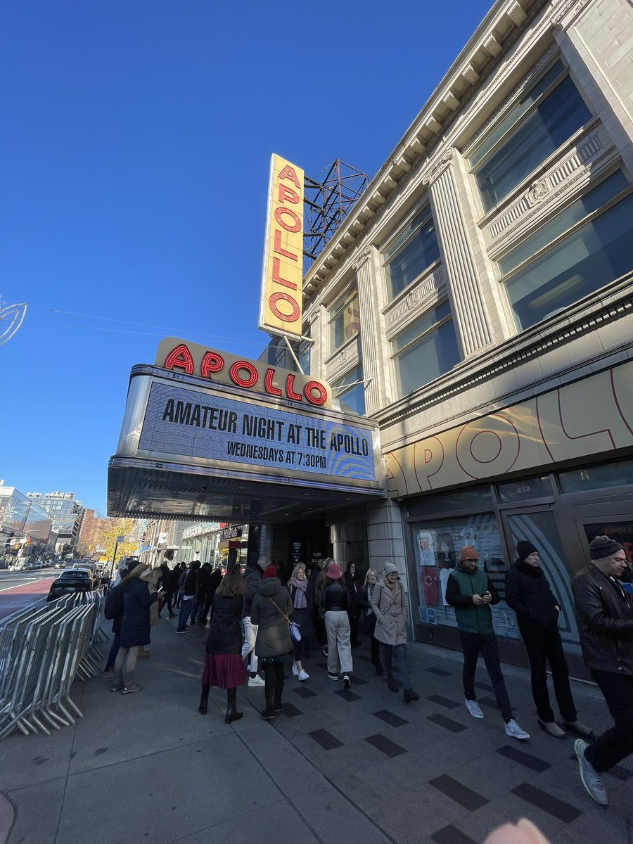 Donostilandia's tweet photo. Teatro Apollo #Harlem #UpperManhattan #NuevaYork https://t.co/zdsAA0x77p