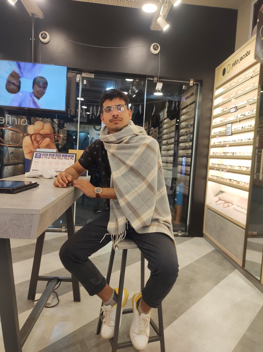 Thankyou <a href="/Lenskart_com/">lenskart</a>