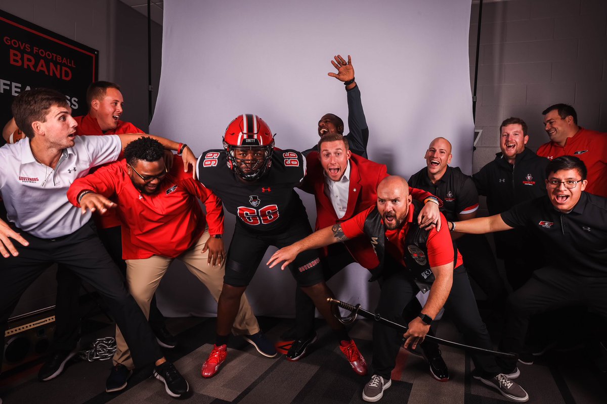 Had a great Official Visit at the University of Austin Peay @APSUCoachSW @APSUCoachJones <a href="/CoachStanchek/">Ryan Stanchek</a> <a href="/GovsFB/">Austin Peay Football</a> <a href="/CoachJoeRocconi/">Coach Joe Rocconi</a> <a href="/CHSDragonFB/">CHS Dragon Football</a>