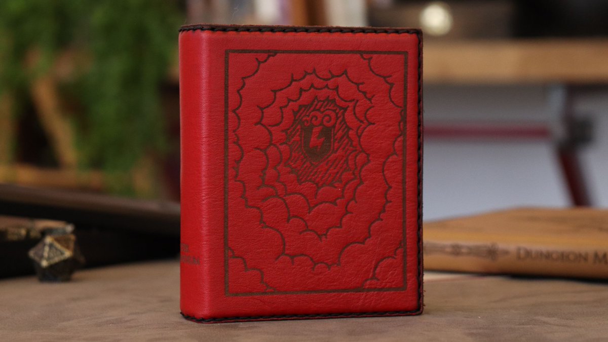 SpeechlessBard's tweet photo. Okay, but if we could bring one thing to the #castercompendium options in our webshop, what would it be? White leather (please don't, it's a nightmare), have your own design engraved, or maybe we should experiment with more colours for the extra magnetic trackers? π§² https://t.co/yreyWlU2e0