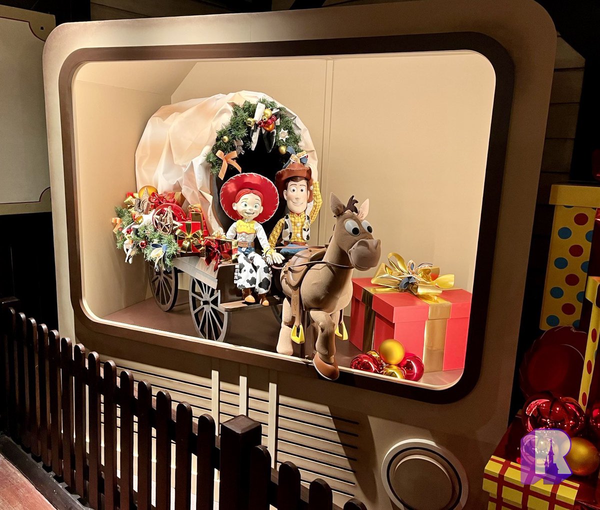 DLP Report on Twitter "At Disney Hotel Cheyenne, a lovely new Toy