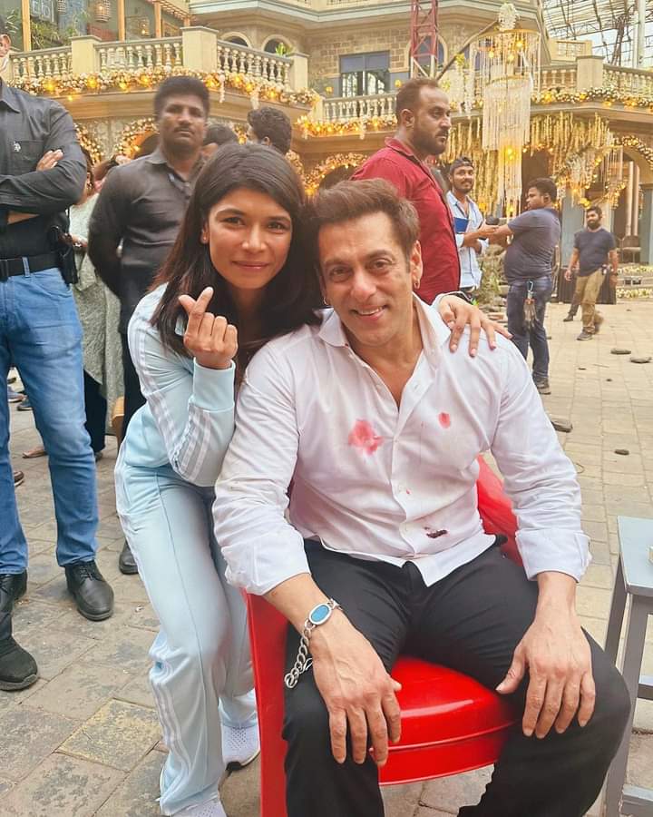 ChelanKodiarasu's tweet photo. Salman khan fan ✌️ https://t.co/74HcFeeNsp