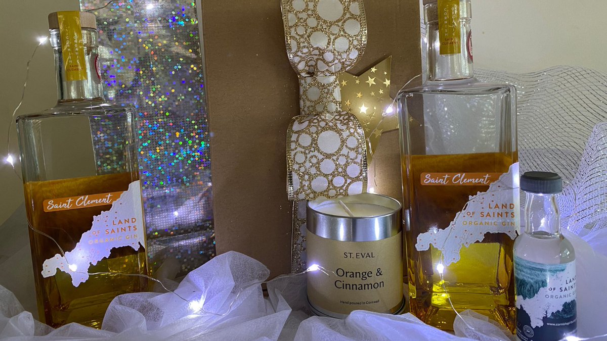 We're feeling the Christmas spirit... and what better way to share it with you all than with an extra special Christmas offer🎄 

For just £58, we're offering a limited-edition gin-tastic gift set, which includes everything pictured below!

Shop here: bit.ly/LandofSaintsGin