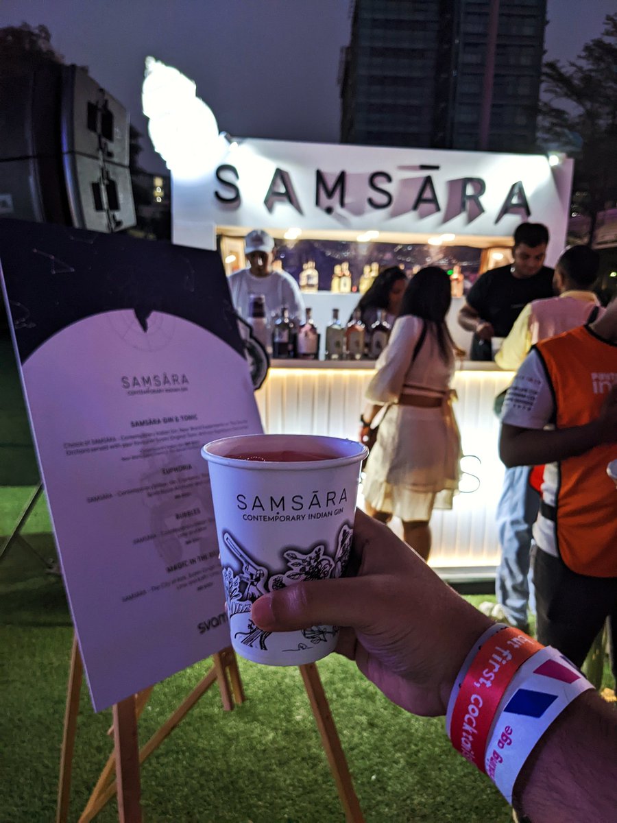 bawmbe's tweet photo. #IndiaCocktailWeek Mumbai 🤌🏼 https://t.co/h8BPFA3849