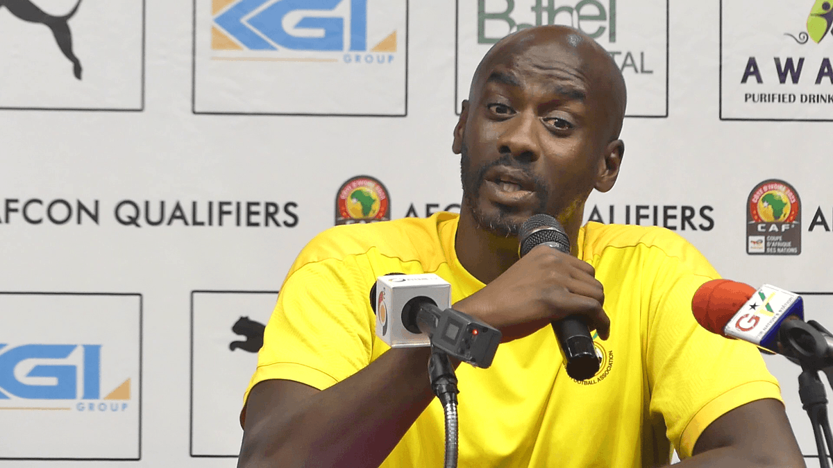 news_ghana's tweet photo. I didn’t resign because of our defeat against Uruguay – Otto Addo https://t.co/MvNK9xqJJM #Sports #2022FIFAWC #AGAINST #DEFEAT #Myresignation https://t.co/xLkGC3VUTT