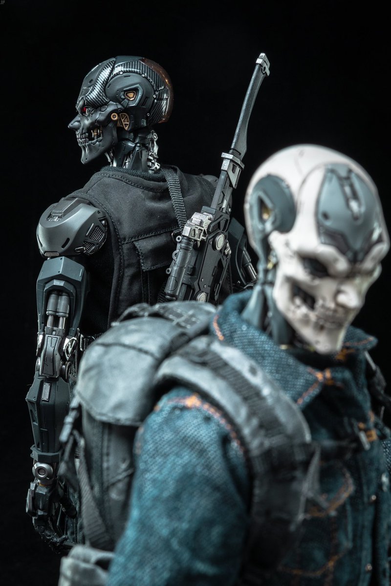 yejishuke's tweet image. RT MODEL DARK KNIGHT