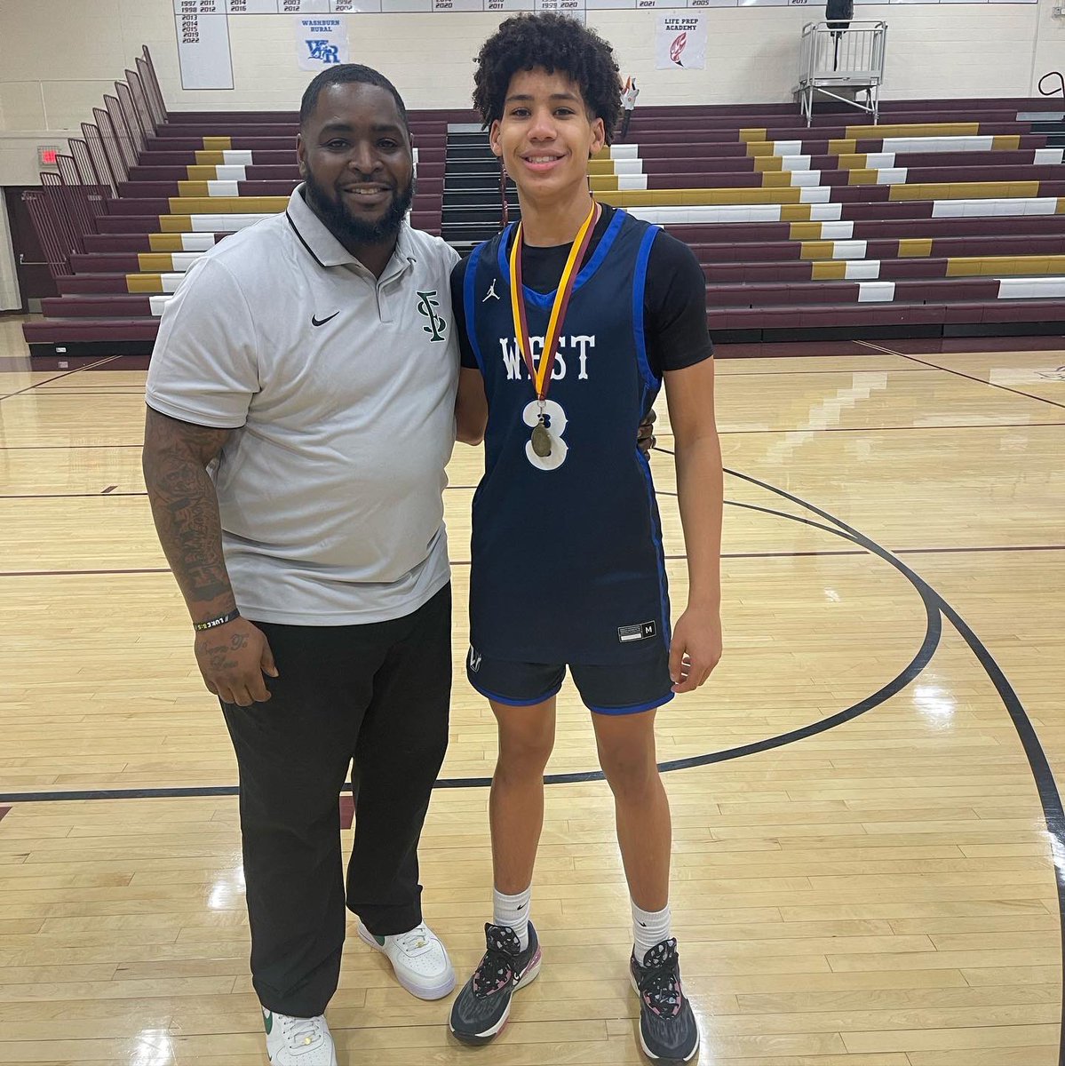 Steve Woodberry (@stevewoodberry) on Twitter photo Sherron Woodberry meet Sherron Collins. Olathe West took on Free State in the Championship game this weekend. <a href="/SHERRONCOLLINS4/">Sherron Collins</a> Sherron Woodberry meet Sherron Collins. Olathe West took on Free State in the Championship game this weekend. <a href="/SHERRONCOLLINS4/">Sherron Collins</a>