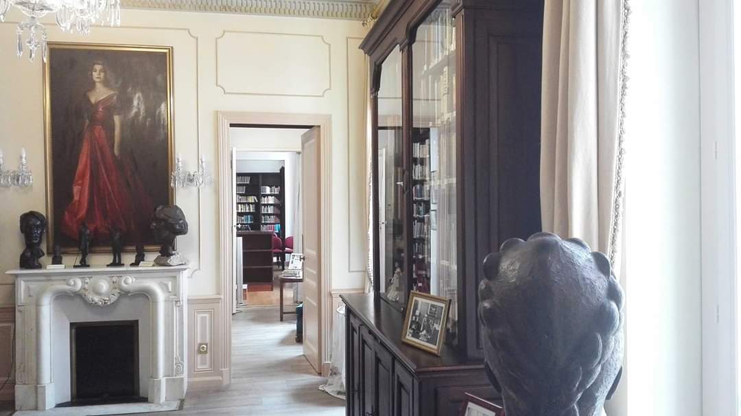 Nella biblioteca di una Principessa.... quella della #PrincipessaGrace

#BibliotecheELibrerieNelMondo
#Monaco #CristinaVeronese  #4dicembre #GraceKelly