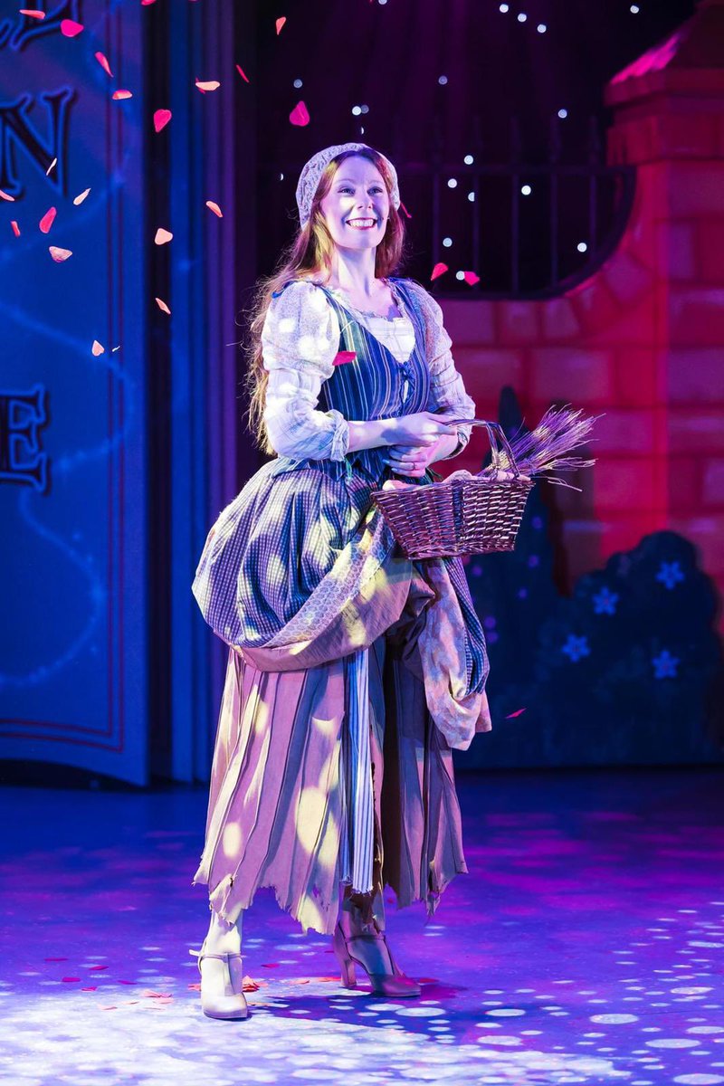 AmyLGoodwin's tweet image. ✨CINDERELLA✨ @harlowplayhouse @KD_Theatre #myxmasfamily #princess #pantotime