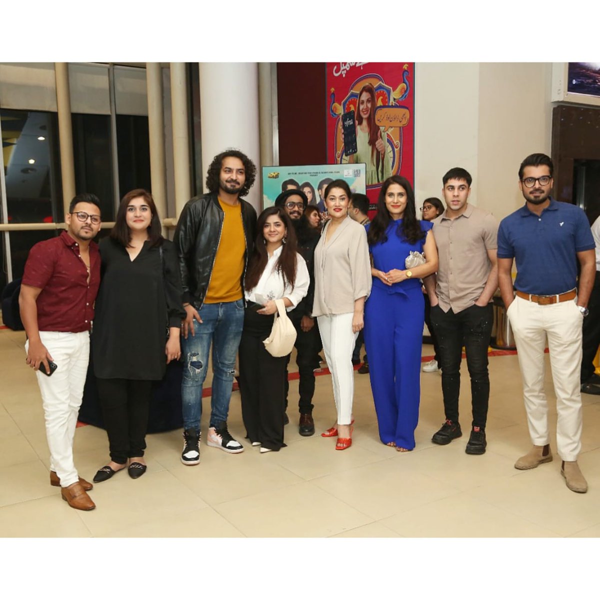 LFI_Lollywood's tweet photo. #AboutLastNight ✨
Yesterday was a star-studded affair, as showbiz celebrities come out for the Special screening of the movie #TichButton at #Neuplex cinema #Karachi.
🎥 Released in cinemas worldwide.
#aryfilms #shootingstarstudio #salmaniqbalfilms #tbary #madeinpakistan https://t.co/1xVK9FaCPu