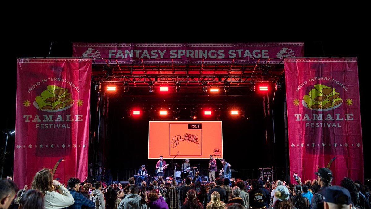 TamaleFestIndio's tweet photo. Amazing artists killing the Fantasy Springs Stage at the Indio International Tamale Festival 🔥🔥🔥 

📸: @_josenegrete 

#indiotamalefest #tamale #indio https://t.co/IhIHAATncb