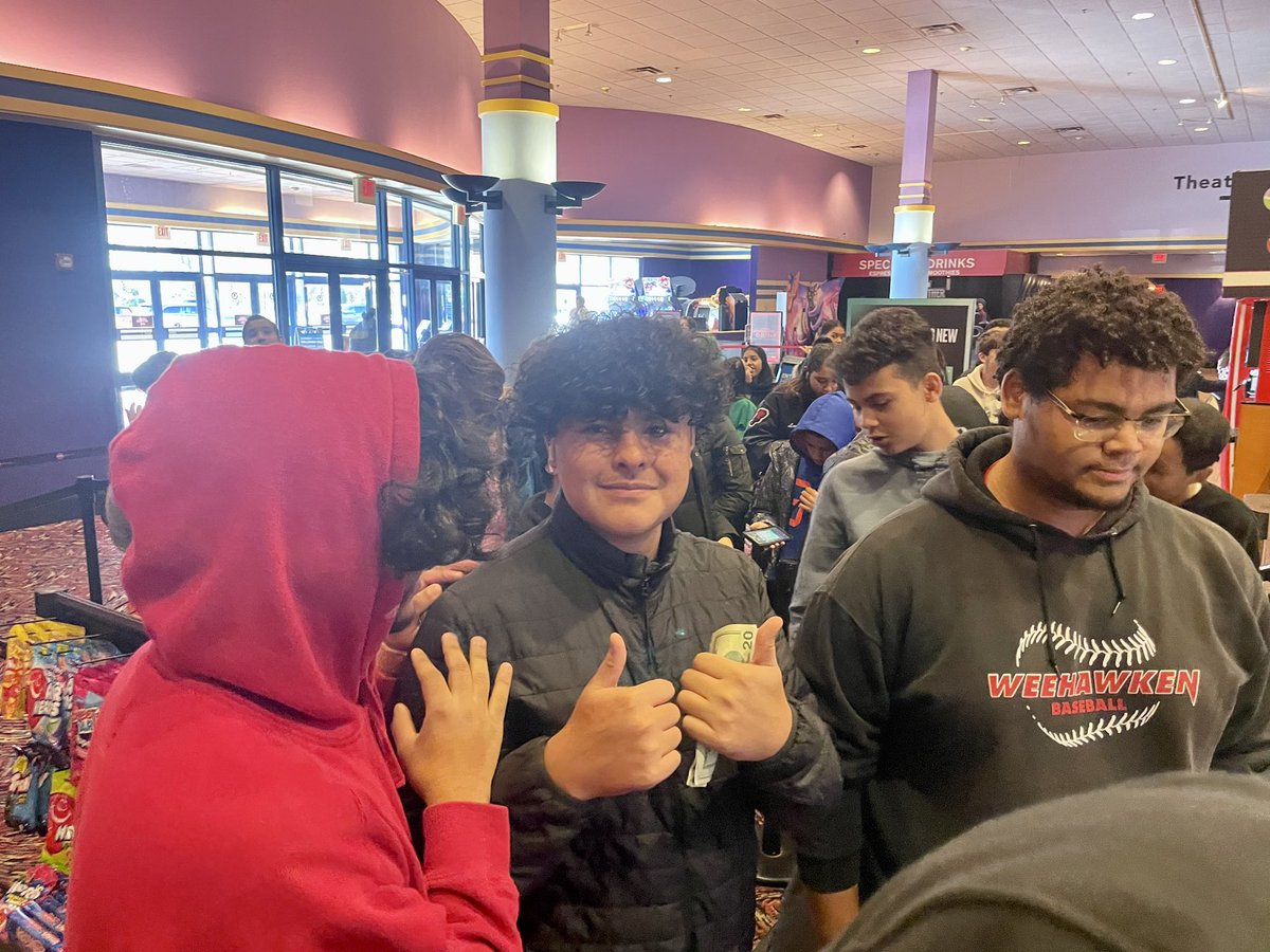 PerryWhs's tweet image. Thank you to @WeeEdFoundation for sponsoring @WeehawkenTSD Explore Club’s “Day @ the Movies” to see @theblackpanther @AMCTheatres!!! @EricCrespoEDU @FAmato53 @RobFerullo4 @StefanieCirill1 @DeStefanoEDU @bcalligy @AdParkin78 @AutumnPetronzio @gioahmad @weehawkennj #WeeBack