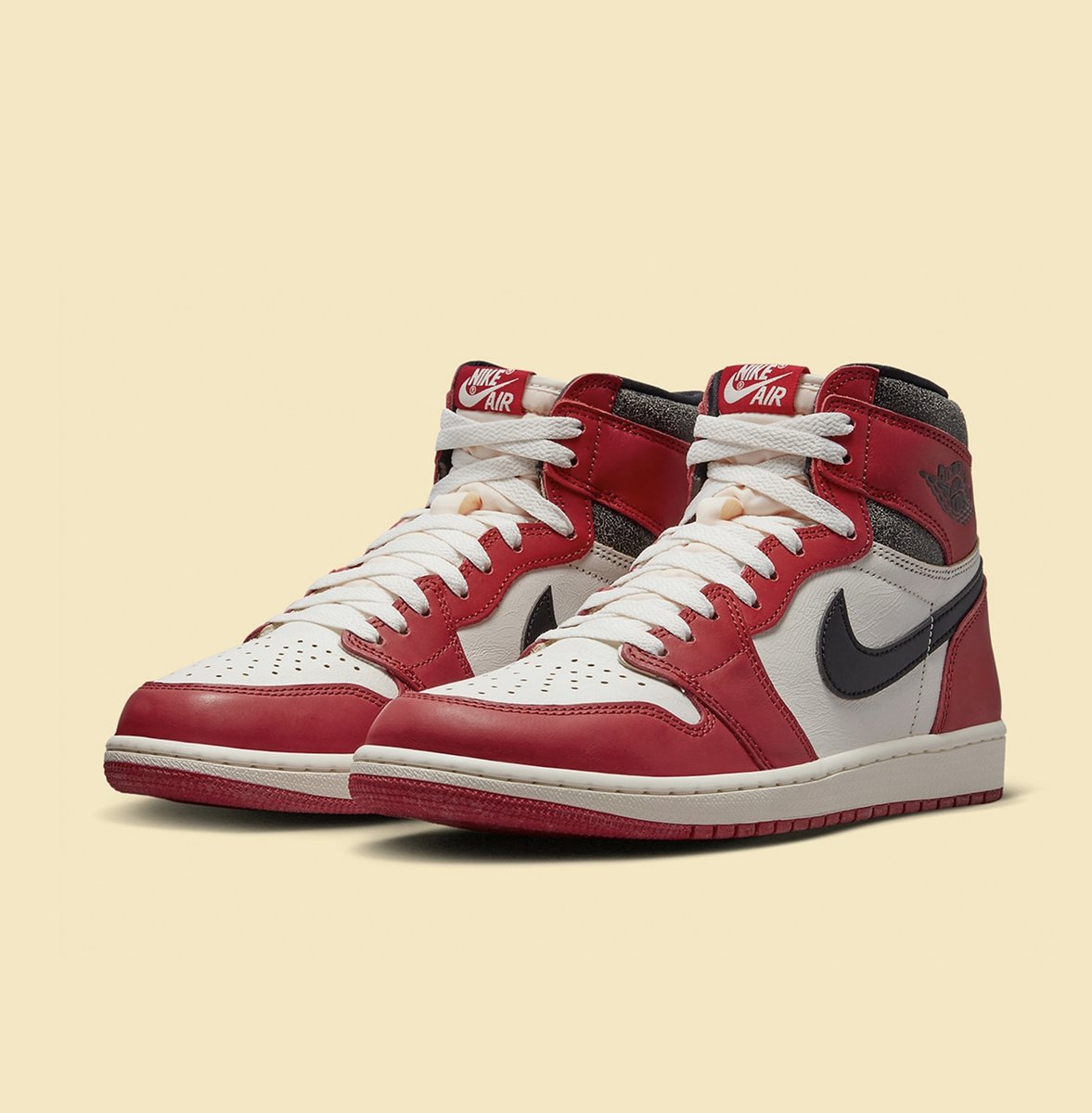 🔔 Let's Do It! 🔔

If this Tweet gets 1.5k Retweets today we'll do a Jordan 1 Lost &amp; Found Giveaway next week...