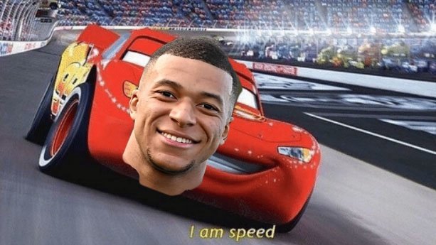 PierrePyn's tweet photo. Mbappe dès qu'il doit disputer un ballon #Mbappe #FRAPOL https://t.co/SLHcUZxqdl