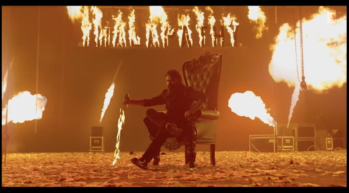 lucifer_gk's tweet photo. It's time to give it back mameee 😀❤️🔥🔥🔥
#TheeThalapathy #Thalapathy #str https://t.co/ZEhUlmVIVS