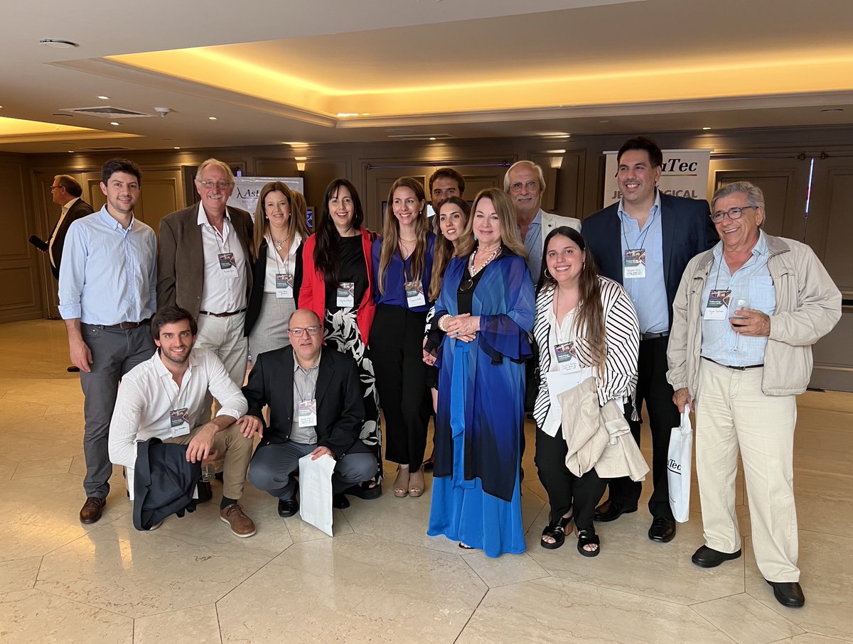 Laura Mouro (@lauramouro4) on Twitter photo Muchas gracias al Hospital Aleman por estas magnificas jornadas.<a href="/PabloNContreras/">Pablo Contreras</a> felicitaciones!! Excelente todo, felices de poder participar 🇩🇪🇦🇷🇺🇾 Muchas gracias al Hospital Aleman por estas magnificas jornadas.<a href="/PabloNContreras/">Pablo Contreras</a> felicitaciones!! Excelente todo, felices de poder participar 🇩🇪🇦🇷🇺🇾